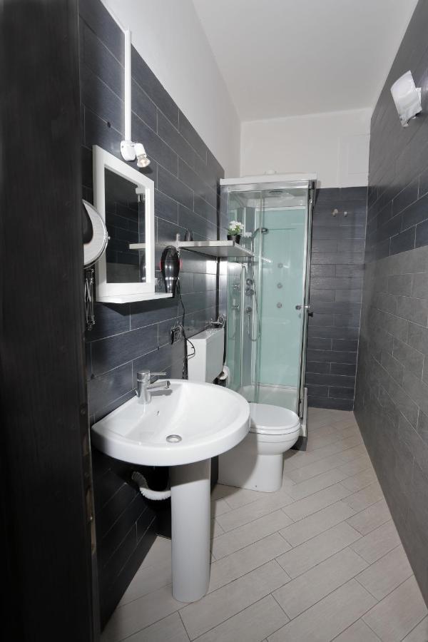 Guest House Le Tre Isole Sorrent Exterior foto